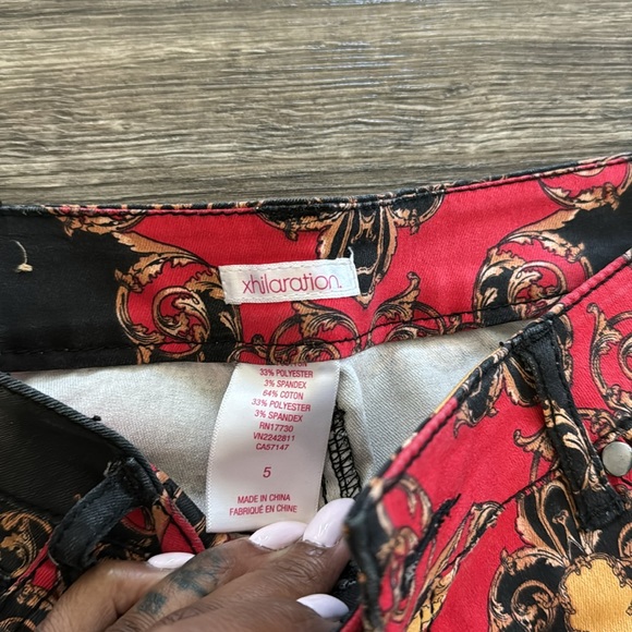 Jeans - Picture 6 of 7